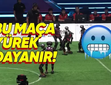 Yapay Zekâ Destekli Mini İnsansı Robotlar Futbol Maçı Yaptı