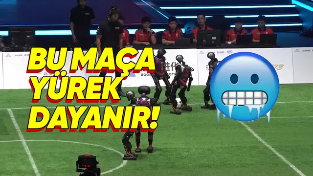 Yapay Zekâ Destekli Mini İnsansı Robotlar Futbol Maçı Yaptı