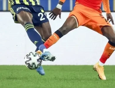 ChatGPT'ye Sorduk: Galatasaray-Fenerbahçe Derbisi Ne Olur?