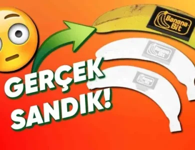 Dünyanın İlk Muz Şekilli El Tipi Oyun Konsolu Tanıtıldı