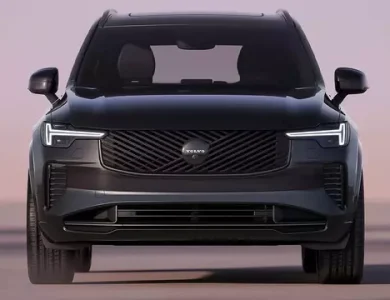 Kara Delik Gibi Kendine Çeken Volvo XC90 Black Edition Tanıtıldı