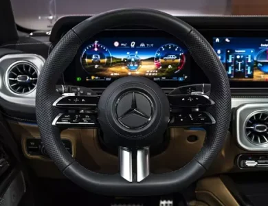 Mercedes, Otomobillerine Fiziksel Düğmeleri Geri Koyacak: Sebebini Markanın Yazılım Şefi Açıkladı!