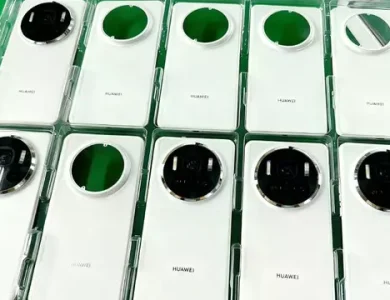 Huawei Mate 80 görselleri sızdırıldı: Yuvarlak kamera adası geri dönüyor