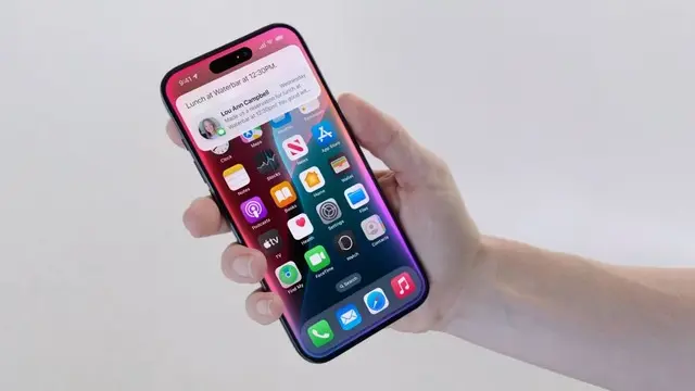 Yapay zeka destekli yeni Siri, bazı Apple çalışanlarını endişelendiriyor
