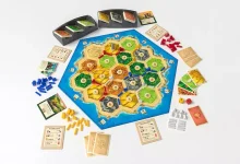 Netflix, efsane masa oyunu Catan için hem dizi hem yarışma geleceğini açıkladı