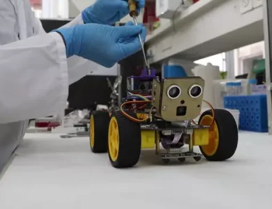 İnsanlardan Daha İyi Koku Alabilen Robot Geliştirildi