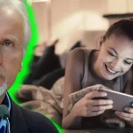 James Cameron'dan Telefondan Film İzleyenlere Sert Çıkış