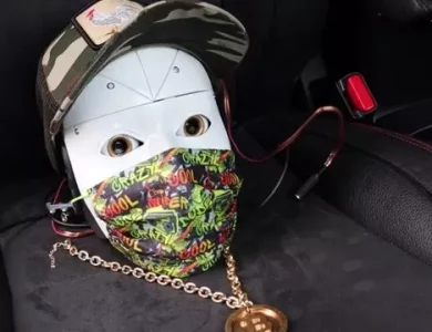 Türk YouTuber'dan Yapay Zeka Destekli Robot Rapçi: E-Bliss